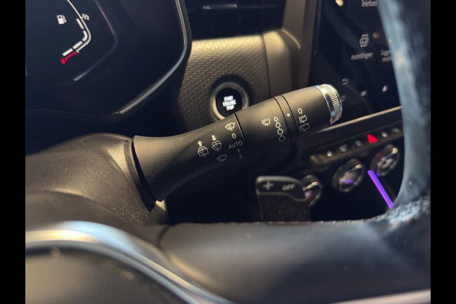 Renault Clio 1.3 TCe R.S. Line Automaat | 360 Camera | Stuur/Stoel Verwarming | Carplay | Airco (auto) |
