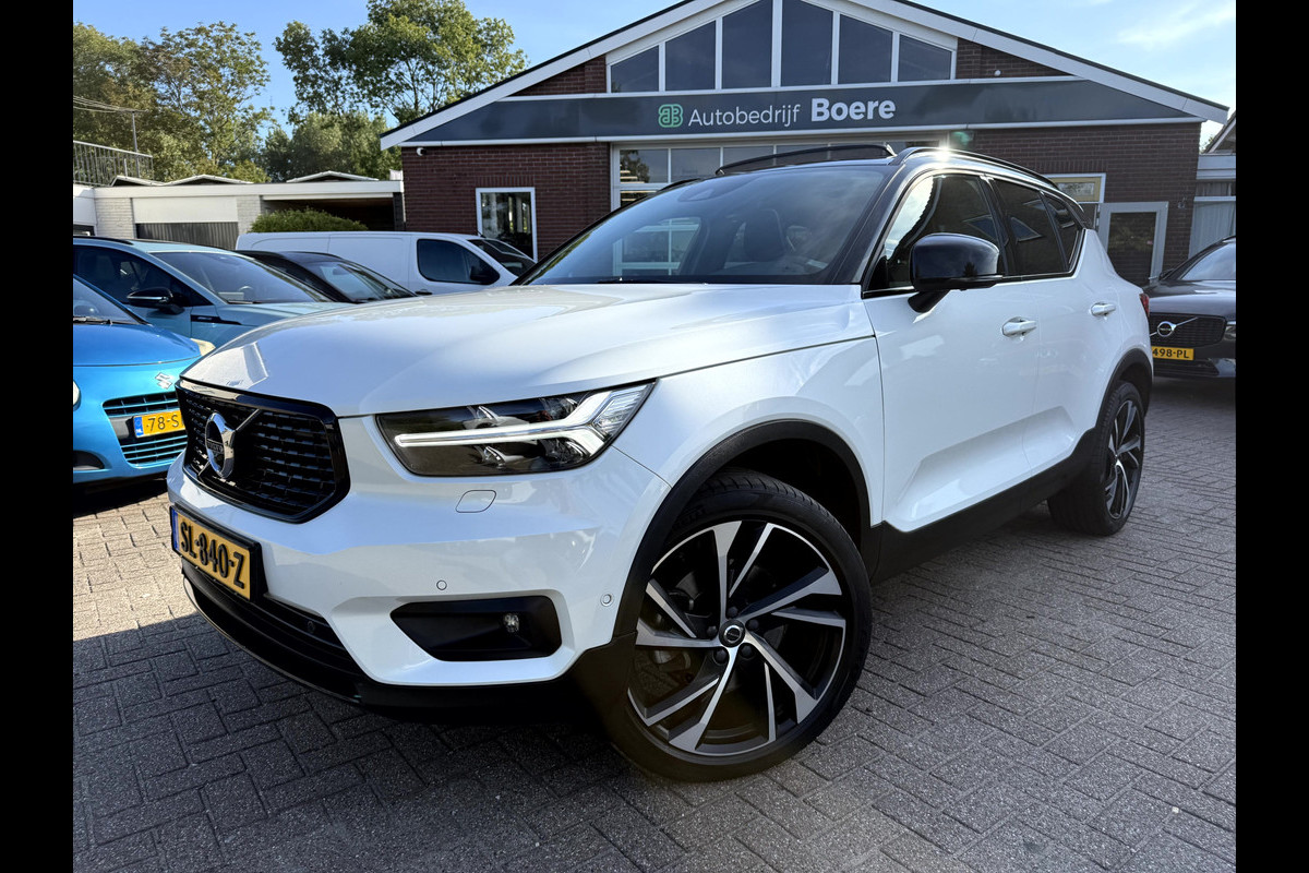 Volvo XC40 2.0 T5 AWD R-Design Intro Edition 20''Lmv, Panoramadak, Trekhaak