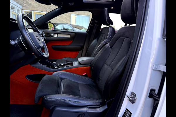 Volvo XC40 2.0 T5 AWD R-Design Intro Edition 20''Lmv, Panoramadak, Trekhaak