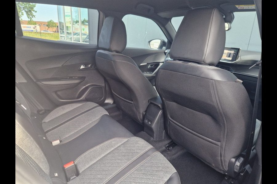 Peugeot 2008 1.2 131pk EAT8 Allure /Keyless /V+A Camera /Cruise