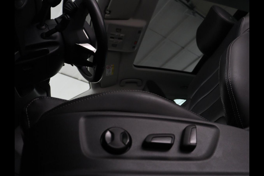 Škoda Kodiaq 1.5 TSI Business Edition Plus | Panoramadak | Trekhaak | Leder | Memory | Adaptive cruise | 360 camera | Carplay | Sfeerverlichting | Canton sound | Full LED