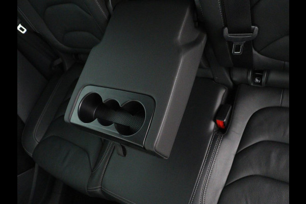 Škoda Kodiaq 1.5 TSI Business Edition Plus | Panoramadak | Trekhaak | Leder | Memory | Adaptive cruise | 360 camera | Carplay | Sfeerverlichting | Canton sound | Full LED