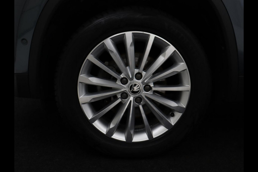 Škoda Kodiaq 1.5 TSI Business Edition Plus | Panoramadak | Trekhaak | Leder | Memory | Adaptive cruise | 360 camera | Carplay | Sfeerverlichting | Canton sound | Full LED