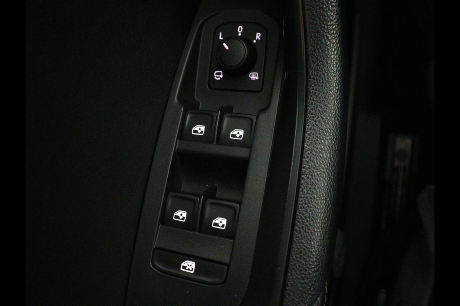 Škoda Kodiaq 1.5 TSI Business Edition Plus | Panoramadak | Trekhaak | Leder | Memory | Adaptive cruise | 360 camera | Carplay | Sfeerverlichting | Canton sound | Full LED