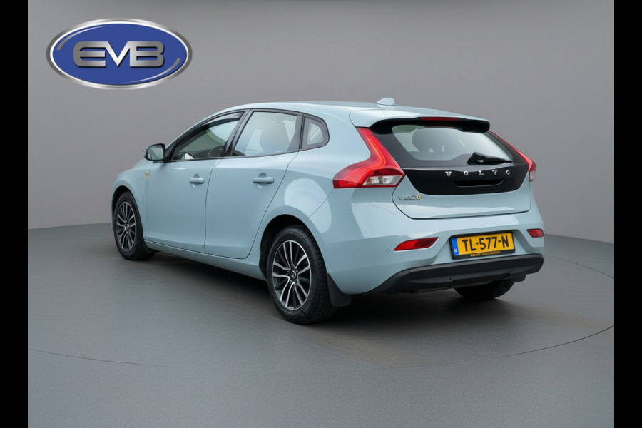 Volvo V40 1.5 T2 AUTOMAAT Edition+ sport, dealer onderhouden, navigatie, NL auto met nap