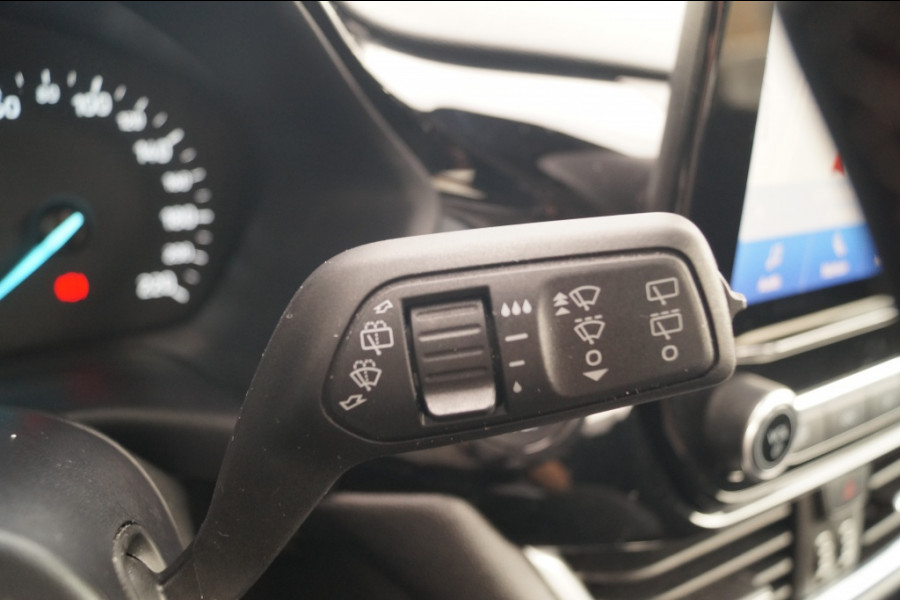 Ford Fiesta 1.0 EcoBoost 100pk Titanium -NAVI-ECC-LED-PDC-