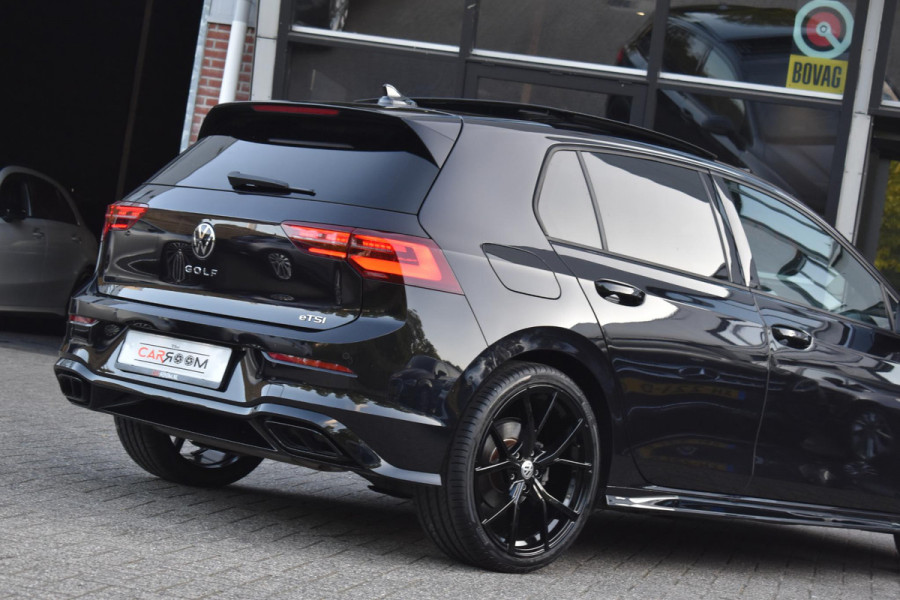Volkswagen Golf 1.5 eTSI R-Line Pano HUD IQ H/K Lane Keyless Camera ACC