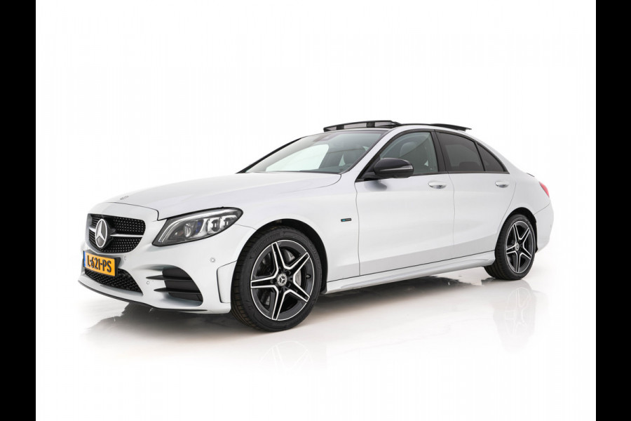 Mercedes-Benz C-Klasse 300 e Business Solution AMG Limited (Plug-in) {SoH-94%} (INCL.BTW) Aut. *PANO | LEATHER-MICROFIBRE | MULTIBEAM-LED | TOP-VIEW | DIGI-COCKPIT | BLIND-SPOT | HEATED-SPORTSEATS | SHIFT-PADDLES | NAVI-FULLAMP | PRIVACY-GLASS | PDC | CRUISE | TOWBAR |