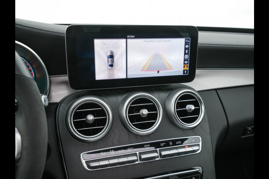 Mercedes-Benz C-Klasse 300 e Business Solution AMG Limited (Plug-in) {SoH-94%} (INCL.BTW) Aut. *PANO | LEATHER-MICROFIBRE | MULTIBEAM-LED | TOP-VIEW | DIGI-COCKPIT | BLIND-SPOT | HEATED-SPORTSEATS | SHIFT-PADDLES | NAVI-FULLAMP | PRIVACY-GLASS | PDC | CRUISE | TOWBAR |