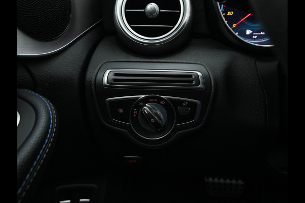 Mercedes-Benz C-Klasse 300 e Business Solution AMG Limited (Plug-in) {SoH-94%} (INCL.BTW) Aut. *PANO | LEATHER-MICROFIBRE | MULTIBEAM-LED | TOP-VIEW | DIGI-COCKPIT | BLIND-SPOT | HEATED-SPORTSEATS | SHIFT-PADDLES | NAVI-FULLAMP | PRIVACY-GLASS | PDC | CRUISE | TOWBAR |