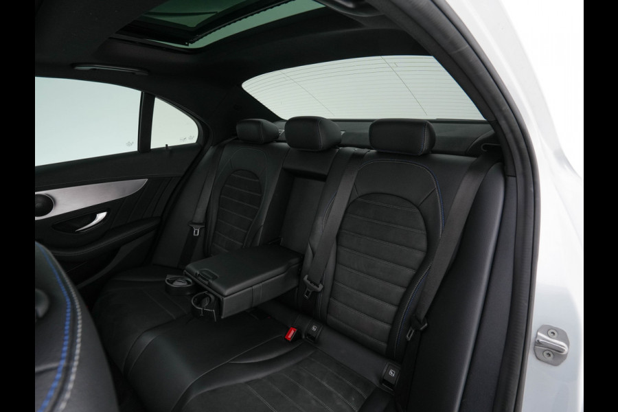Mercedes-Benz C-Klasse 300 e Business Solution AMG Limited (Plug-in) {SoH-94%} (INCL.BTW) Aut. *PANO | LEATHER-MICROFIBRE | MULTIBEAM-LED | TOP-VIEW | DIGI-COCKPIT | BLIND-SPOT | HEATED-SPORTSEATS | SHIFT-PADDLES | NAVI-FULLAMP | PRIVACY-GLASS | PDC | CRUISE | TOWBAR |