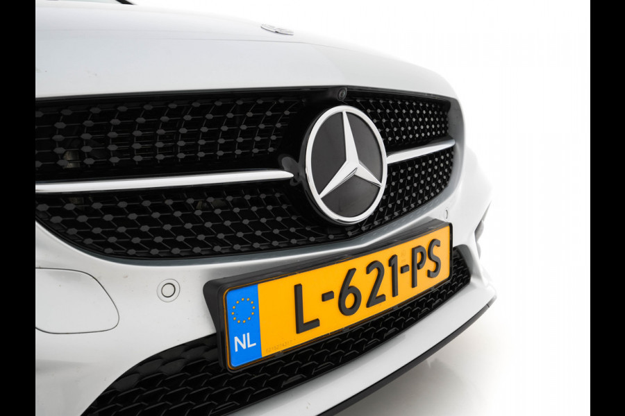Mercedes-Benz C-Klasse 300 e Business Solution AMG Limited (Plug-in) {SoH-94%} (INCL.BTW) Aut. *PANO | LEATHER-MICROFIBRE | MULTIBEAM-LED | TOP-VIEW | DIGI-COCKPIT | BLIND-SPOT | HEATED-SPORTSEATS | SHIFT-PADDLES | NAVI-FULLAMP | PRIVACY-GLASS | PDC | CRUISE | TOWBAR |