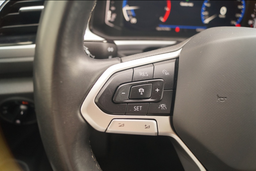 Volkswagen T-Roc 1.5 TSI 150pk Life Business -NAVI-ECC-CAM-LED-DIGI-