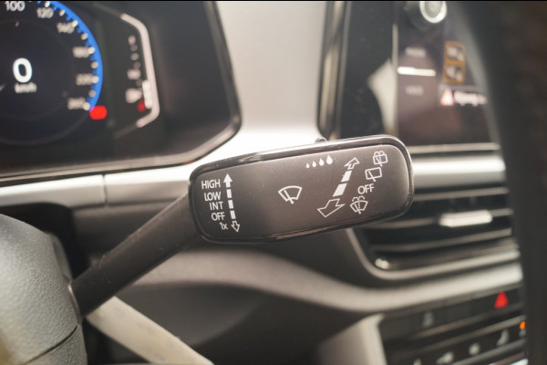 Volkswagen T-Roc 1.5 TSI 150pk Life Business -NAVI-ECC-CAM-LED-DIGI-