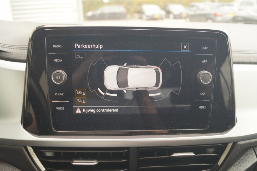Volkswagen T-Roc 1.5 TSI 150pk Life Business -NAVI-ECC-CAM-LED-DIGI-