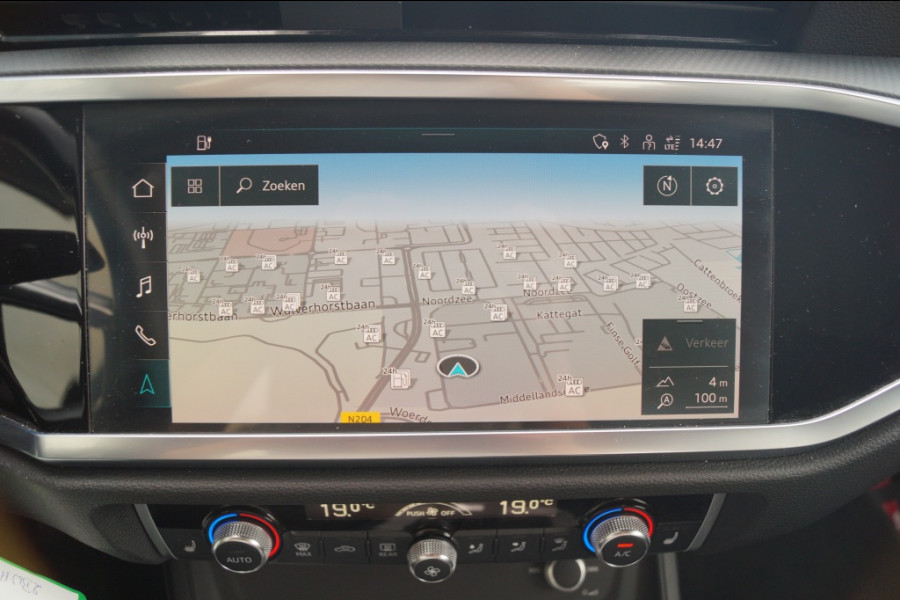 Audi Q3 45 TFSI e PHEV Edition -LEER-LED-PDC-NAVI-