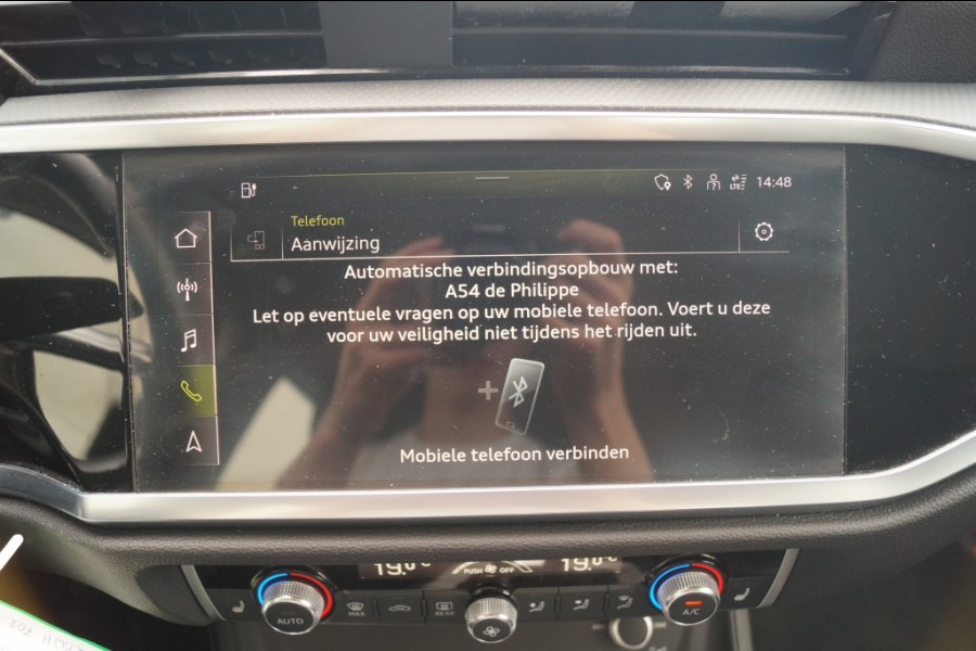 Audi Q3 45 TFSI e PHEV Edition -LEER-LED-PDC-NAVI-