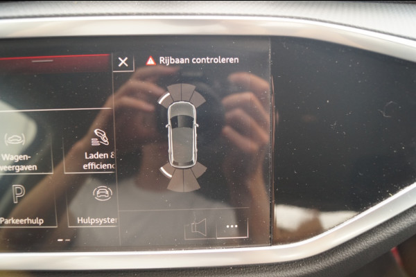 Audi Q3 45 TFSI e PHEV Edition -LEER-LED-PDC-NAVI-