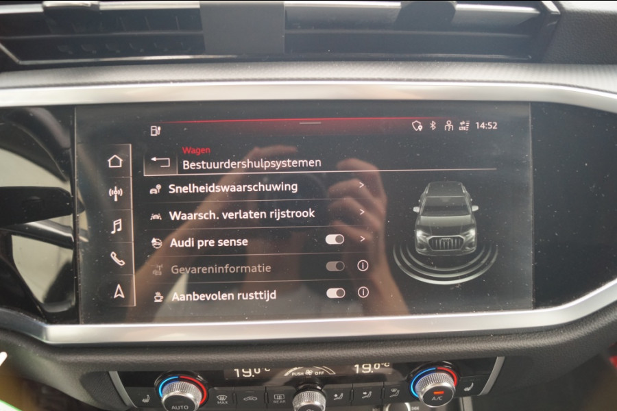 Audi Q3 45 TFSI e PHEV Edition -LEER-LED-PDC-NAVI-