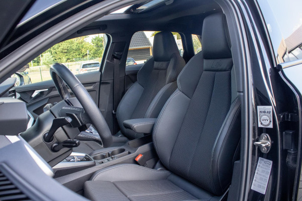 Audi A3 Sportback 45 TFSIe Sline Competition PANO MATRIX MAXTON KEYLESS