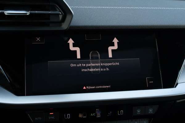 Audi A3 Sportback 45 TFSIe Sline Competition PANO MATRIX MAXTON KEYLESS