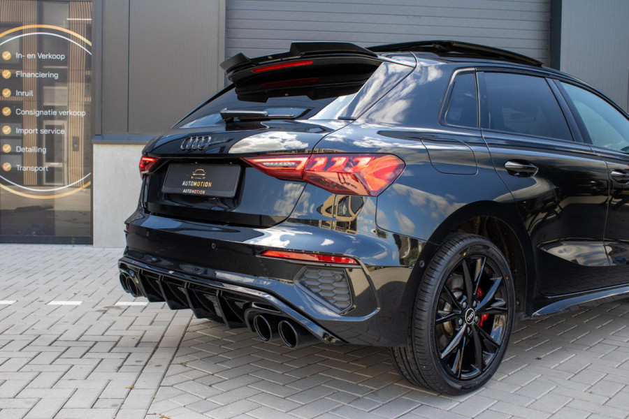 Audi A3 Sportback 45 TFSIe Sline Competition PANO MATRIX MAXTON KEYLESS