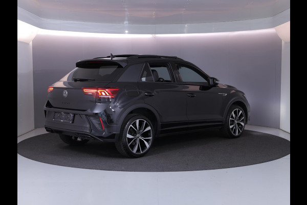 Volkswagen T-Roc 1.5 TSI R-Line Edition 150PK DSG | Panorama dak | Camera | Apple carplay | PDC|