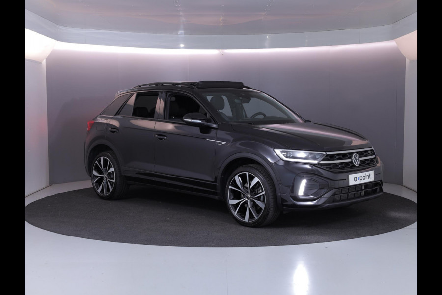 Volkswagen T-Roc 1.5 TSI R-Line Edition 150PK DSG | Panorama dak | Camera | Apple carplay | PDC|