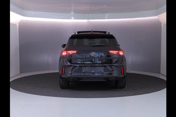 Volkswagen T-Roc 1.5 TSI R-Line Edition 150PK DSG | Panorama dak | Camera | Apple carplay | PDC|