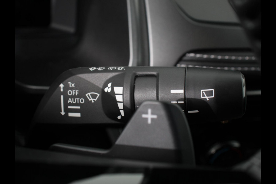 Nissan QASHQAI 1.3 MHEV Automaat N-Connecta Navigatie Climate Control Sfeerverlichting Camera 360 Verwarmde voorstoelen Adaptive Cruise Control Digitale Cockpit