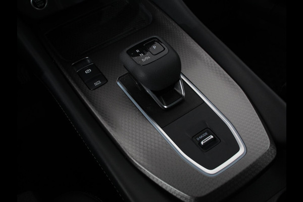 Nissan QASHQAI 1.3 MHEV Automaat N-Connecta Navigatie Climate Control Sfeerverlichting Camera 360 Verwarmde voorstoelen Adaptive Cruise Control Digitale Cockpit