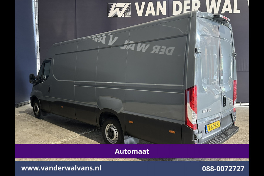 Iveco Daily 35S16 157pk Automaat L3H2 Euro6 Airco | Camera | LED | Cruisecontrol | Chauffeursstoel Parkeersensoren, Bijrijdersbank, 3500kg trekvermogen