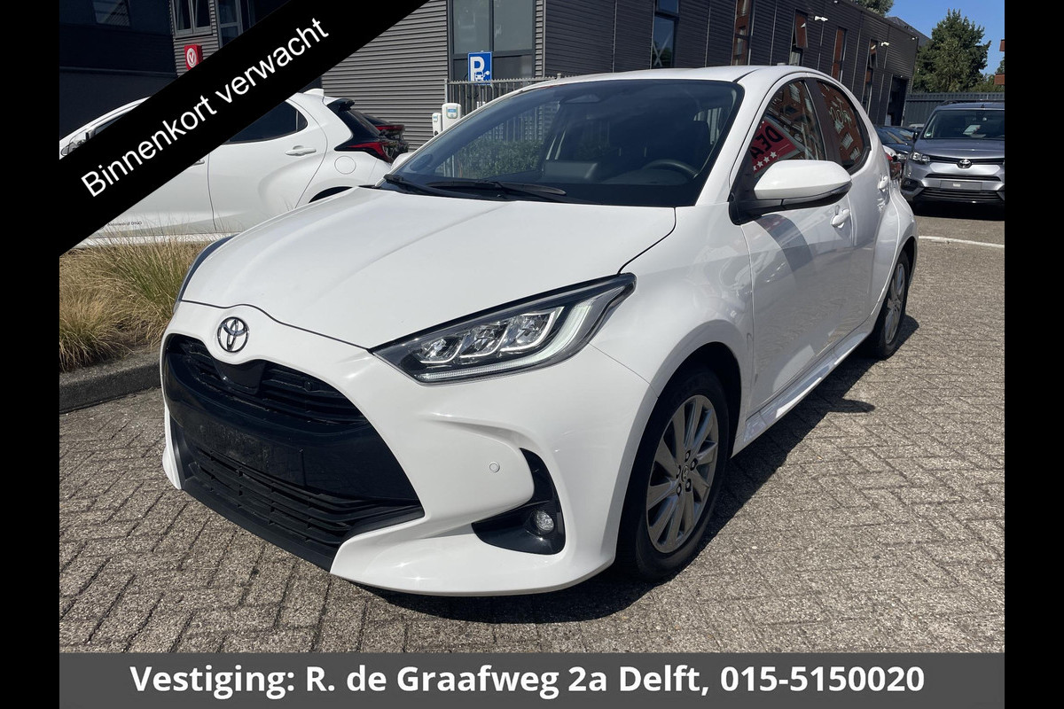 Toyota Yaris 1.5 Hybrid 115 Dynamic | Stuur & Stoel Verwarming | Parkeersensoren | Adaptieve Cruise Control | BSM
