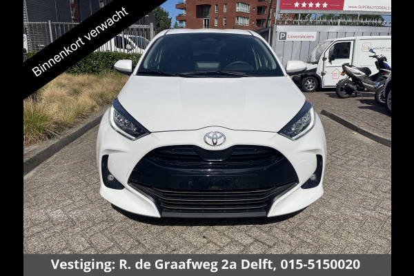 Toyota Yaris 1.5 Hybrid 115 Dynamic | Stuur & Stoel Verwarming | Parkeersensoren | Adaptieve Cruise Control | BSM