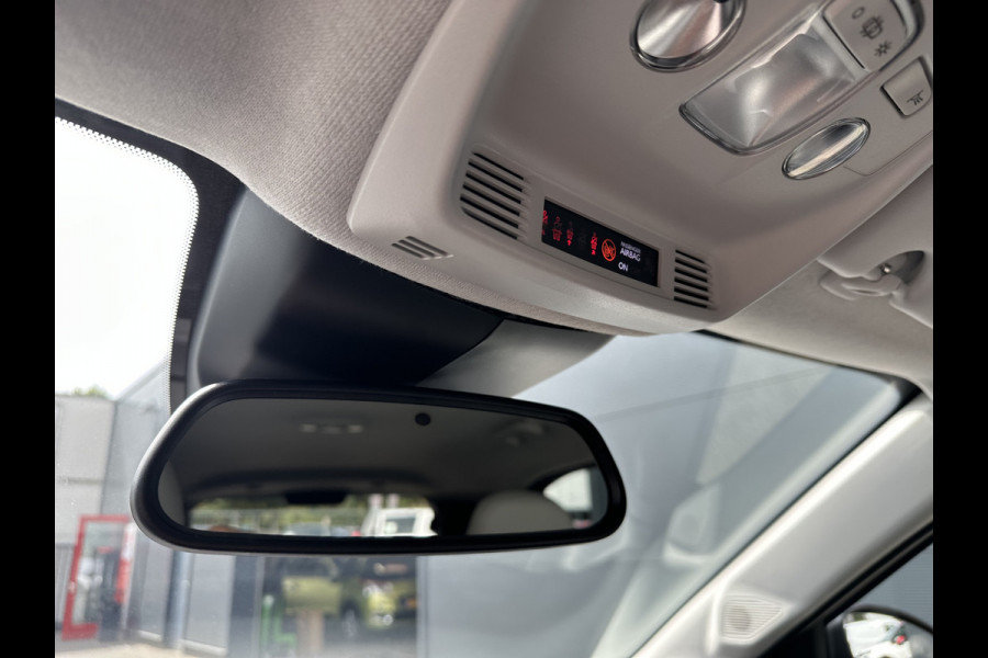 Citroën C3 Aircross 145pk Hybrid MAX (Camera - Navigatie - Dodehoek detectie - Automatische Airco - LED - Apple Carplay - Two Tone - V+A Parkeersens