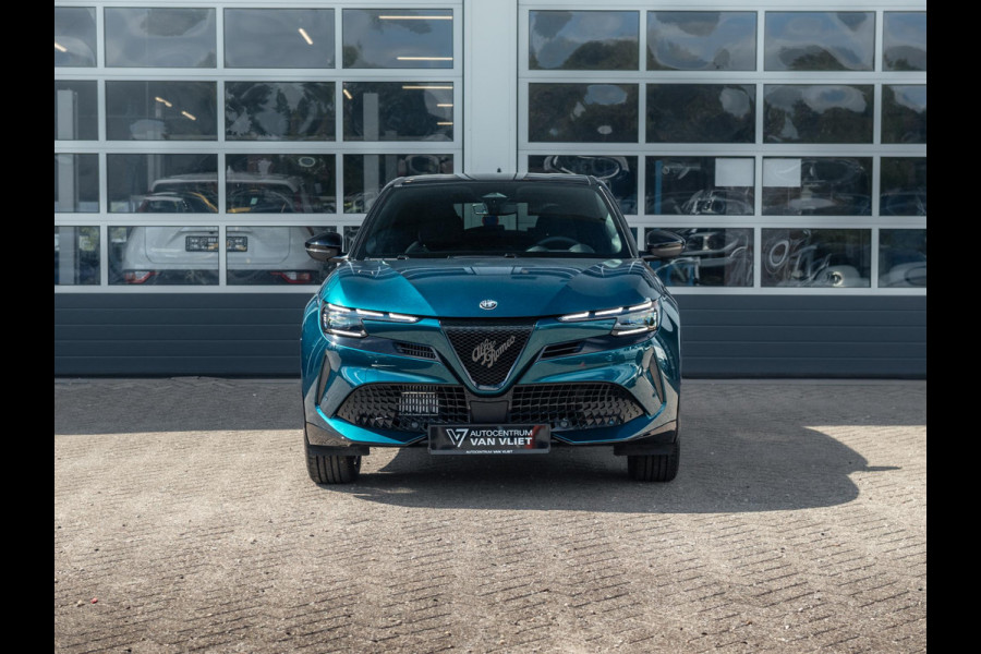 Alfa Romeo junior 1.2 Turbo Hybrid Ibrida Sprint | Techno Pack | Winter Pack | Bicolore | Uit voorraad leverbaar