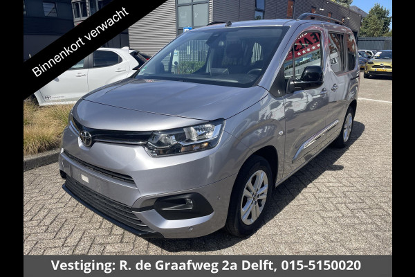 Toyota PROACE CITY Verso 1.2 Turbo Dynamic | Trekhaak | Parkeersensoren | Navigatie | Dode hoek detectie | Stoelverwarming