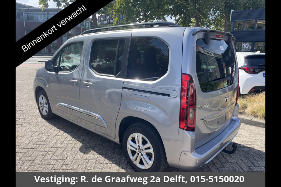 Toyota PROACE CITY Verso 1.2 Turbo Dynamic | Trekhaak | Parkeersensoren | Navigatie | Dode hoek detectie | Stoelverwarming