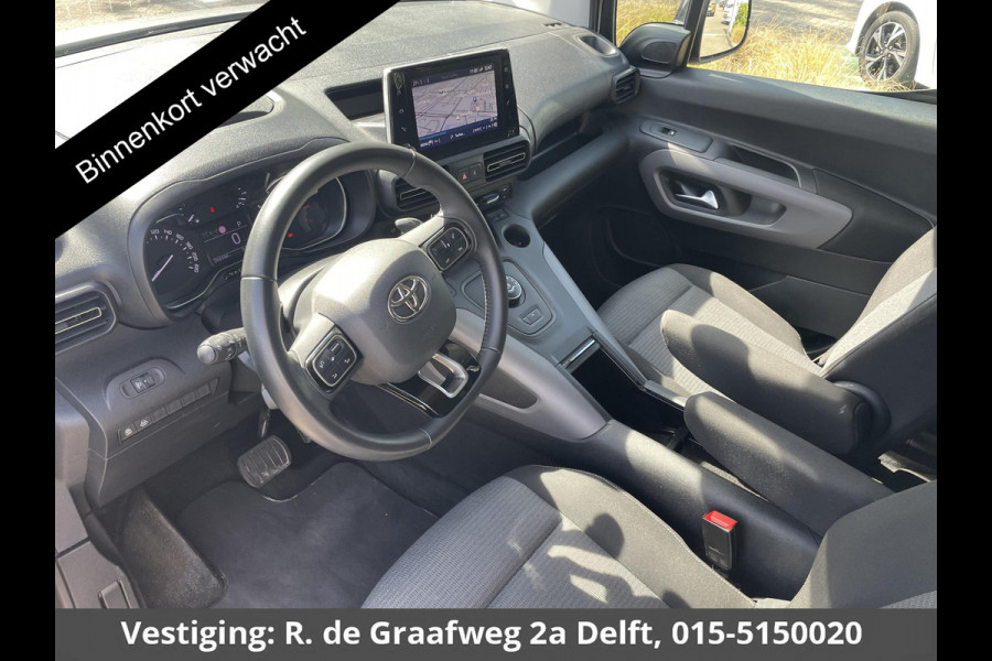 Toyota PROACE CITY Verso 1.2 Turbo Dynamic | Trekhaak | Parkeersensoren | Navigatie | Dode hoek detectie | Stoelverwarming