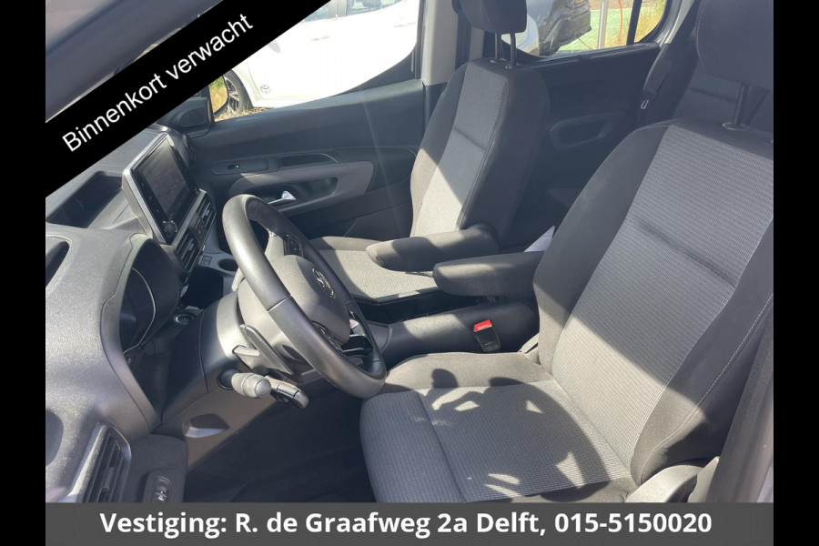 Toyota PROACE CITY Verso 1.2 Turbo Dynamic | Trekhaak | Parkeersensoren | Navigatie | Dode hoek detectie | Stoelverwarming