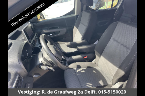 Toyota PROACE CITY Verso 1.2 Turbo Dynamic | Trekhaak | Parkeersensoren | Navigatie | Dode hoek detectie | Stoelverwarming