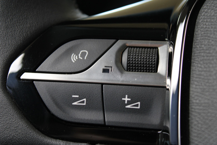 Peugeot e-208 EV Active Pack 50 kWh 92% SOH | Cruise control | Airco |