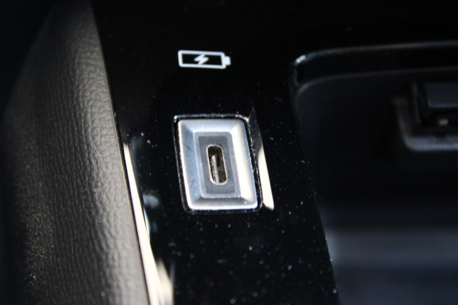 Peugeot e-208 EV Active Pack 50 kWh 92% SOH | Cruise control | Airco |