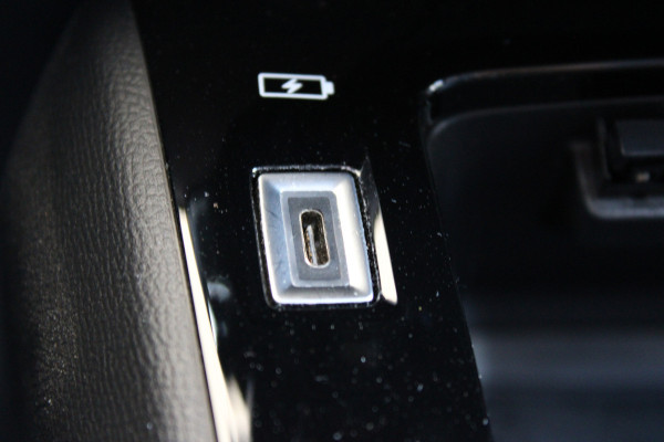 Peugeot e-208 EV Active Pack 50 kWh 92% SOH | Cruise control | Airco |
