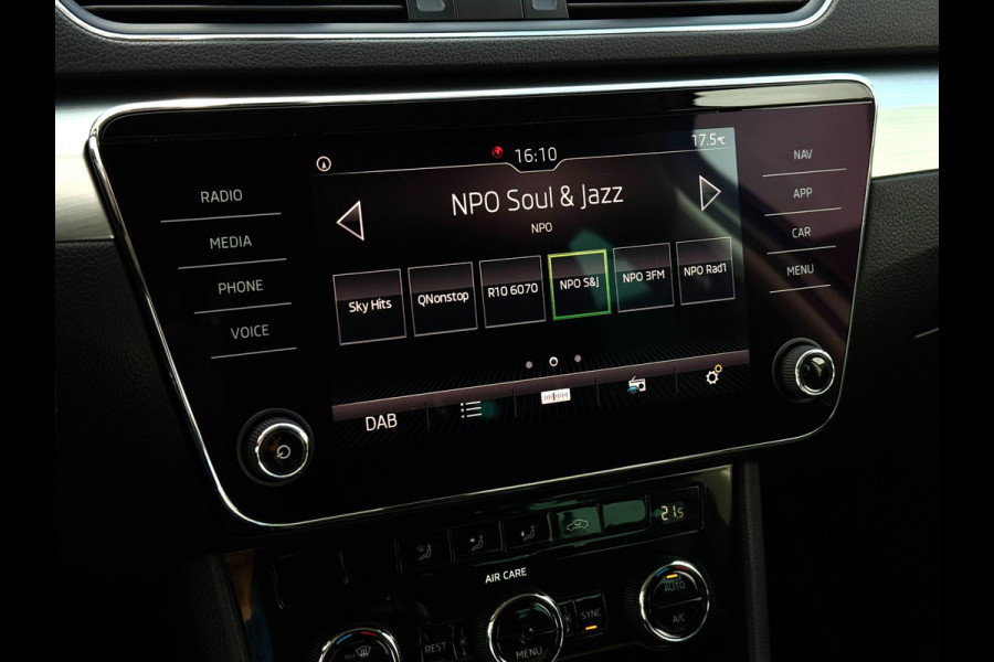 Škoda Superb Combi 1.6 TDI Ambition | Trekhaak | LED | Apple Carplay | DAB+ | Cruise | Dealer onderhouden