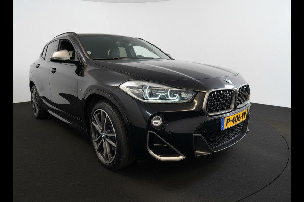 BMW X2 M35iA 306PK xDRIVE M-SPORT LEDER/NAVI/HEAD-UP/PANORAMADAK