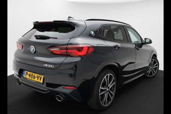 BMW X2 M35iA 306PK xDRIVE M-SPORT LEDER/NAVI/HEAD-UP/PANORAMADAK