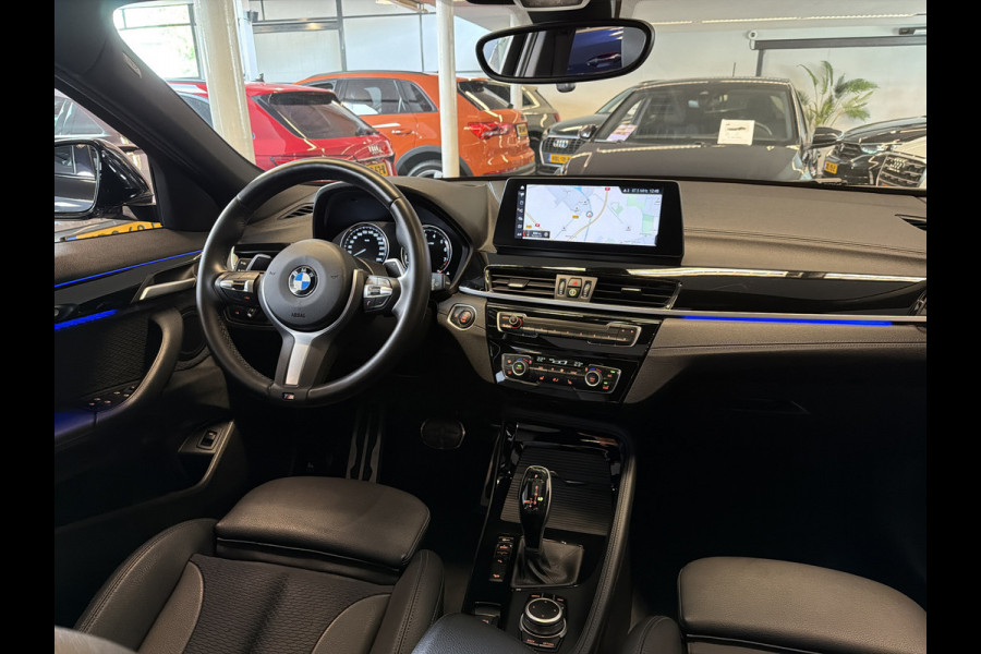 BMW X2 M35iA 306PK xDRIVE M-SPORT LEDER/NAVI/HEAD-UP/PANORAMADAK