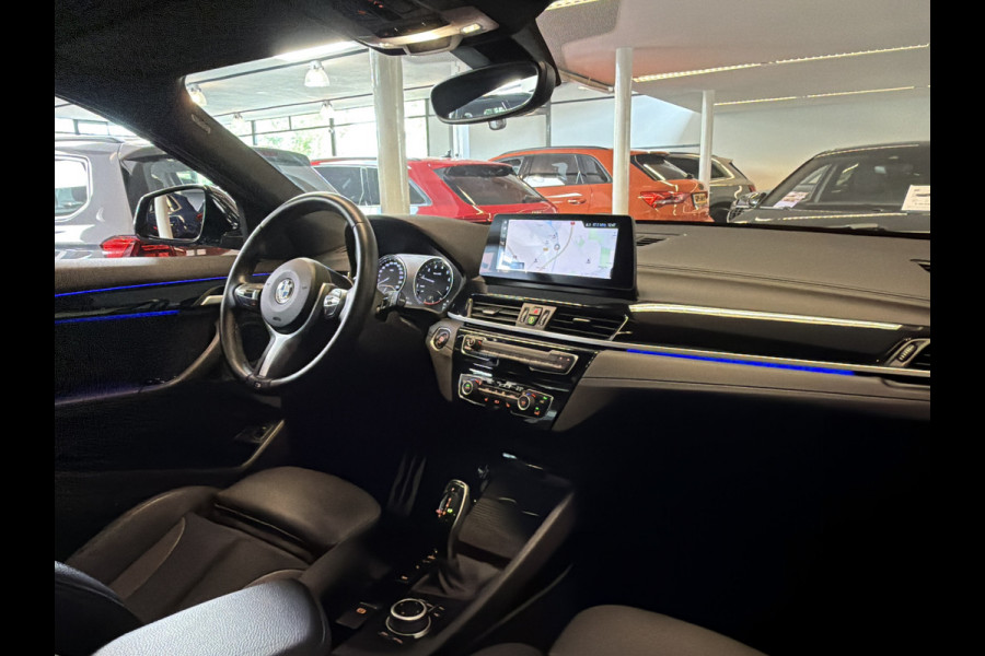 BMW X2 M35iA 306PK xDRIVE M-SPORT LEDER/NAVI/HEAD-UP/PANORAMADAK