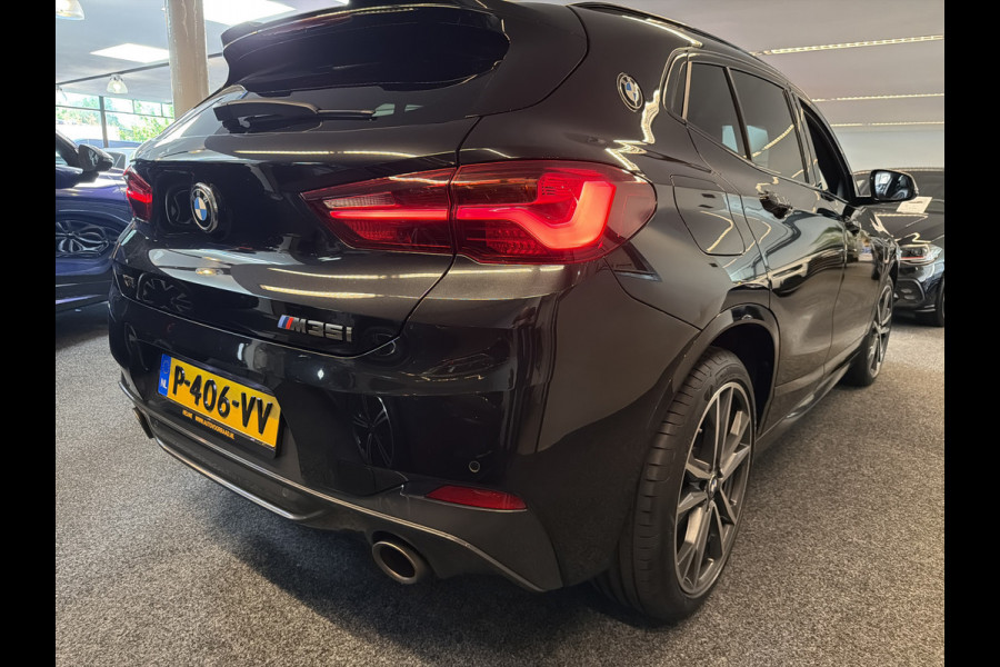 BMW X2 M35iA 306PK xDRIVE M-SPORT LEDER/NAVI/HEAD-UP/PANORAMADAK